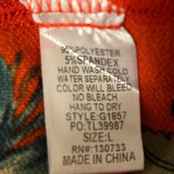 Umgee Harvest Red Floral Long Sleeve V Neck, LadderLace insets Dress, size Large - Picture 10 of 10